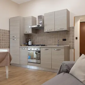  Apartment Maison